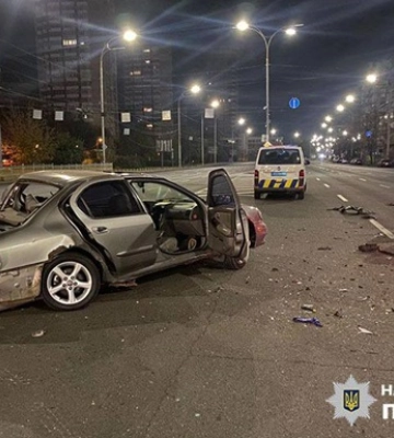 У Києві нетверезий водій протаранив чуже авто