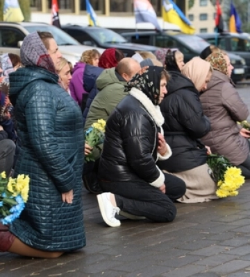 У Луцьку попрощалися із захисником України Віктором Калеником