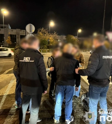 У Львові затримали 18-річного «бізнесмена», що переправляв чоловіків за кордон