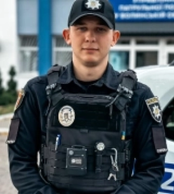 У Луцьку загубився пʼятирічний хлопчик: йому допоміг патрульний
