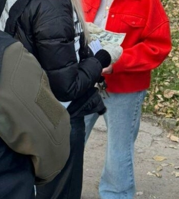 У Львові затримали завідувачку відділення лікарні за підозрою в хабарництві