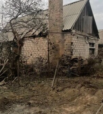 Окупанти близько 15 разів атакували Нікопольщину дронами-камікадзе і з артилерії: Пошкоджено будинки, газогони та ЛЕП.&amp;hellip;