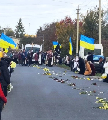 Орден «Хрест Героя» вручили родині полеглого Захисника з Волині