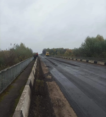 Розпочали ремонт мосту через річку Случ