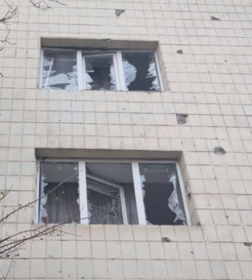 Уламки дронів упали в двох районах Києва — п’ятеро постраждалих