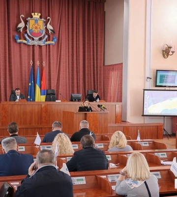 Депутати Кропивницької міськради під час сесії підтримали План перемоги (ФОТО)