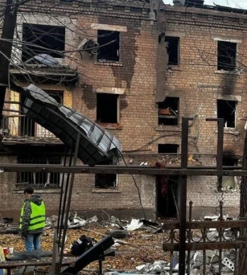Через нічний удар по Кривому Рогу постраждала ціла родина 