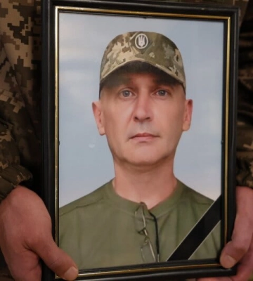 Загинув у бою: у Луцьку прощались із Героєм Геннадієм Шепетюком