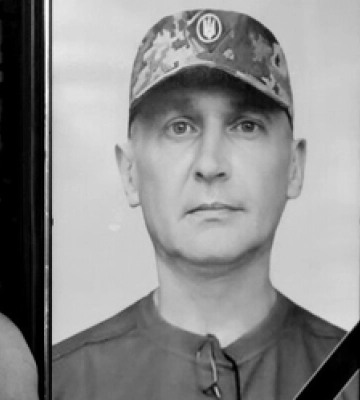 Загинув у бою: у Луцьку прощались із Героєм Геннадієм Шепетюком