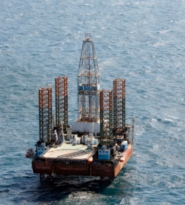 «Черноморнефтегаз» прекратил эксплуатацию всех вышек в Черном море из-за атак ВСУ – российские власти