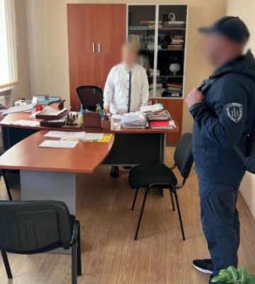 У Одесі викрили посадовців МСЕК, які «робили хворими» ухилянтів — піймали також двох військових у СЗЧ