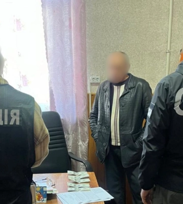 На Черкащині викрито члена ВЛК, який за хабар обіцяв відповідний діагноз для відстрочки від служби