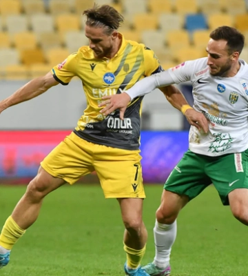 Кубок Украины. Рух - Карпаты 1:0. Подопечные Пономарева берут реванш