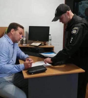 Киевское КП арендует элитную недвижимость за 1 грн: чиновник зарабатывает миллионы, кладя меньше 1% в бюджет