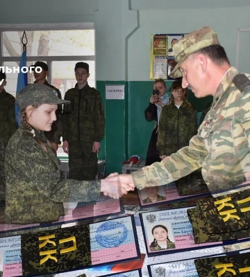 На ТОТ Луганщини росіяни змушують українських дітей присягати РФ, - Центр нацспротиву
