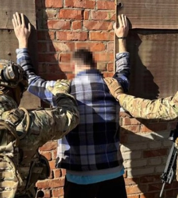 СБУ затримала чотирьох агентів РФ, які наводили КАБи на оборонців Донеччини