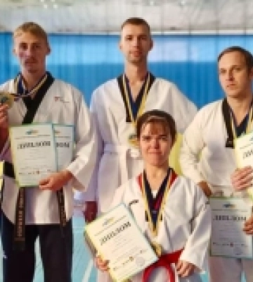 Підопічні Волинського «Інваспорту» привезли додому сім медалей Чемпіонату України з тхеквондо.ФОТО