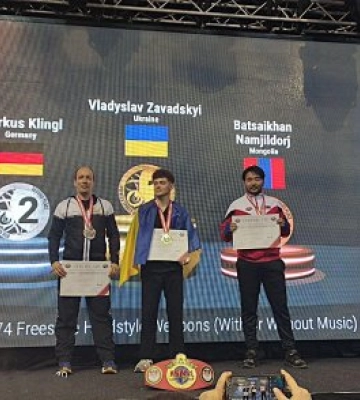 12 медалей на чемпіонаті світу: миколаївські кікбоксери показали клас