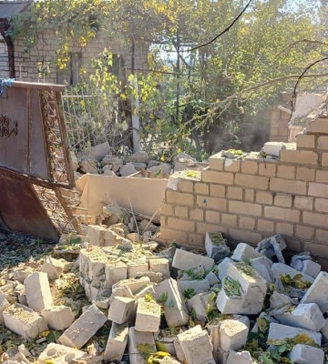 Окупаційні війська випустили близько десятка снарядів по Зеленівці на Херсонщині. ФОТО
