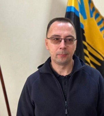 Місто &quot;Щедрика&quot; під обстрілами: чи знали ви, що пов&#039;язує Покровськ та символ сучасного Різдва