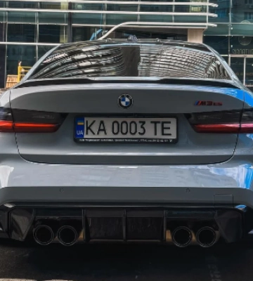 В Україні помітили новітній спортивний седан BMW за 5 мільйонів (Фото)