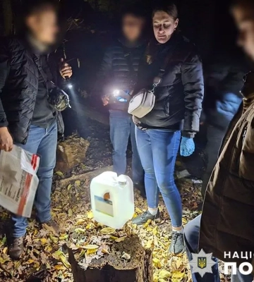 В Киеве 16-летний студент поджег три отделения Укрпочты по заказу спецслужб РФ — полиция
