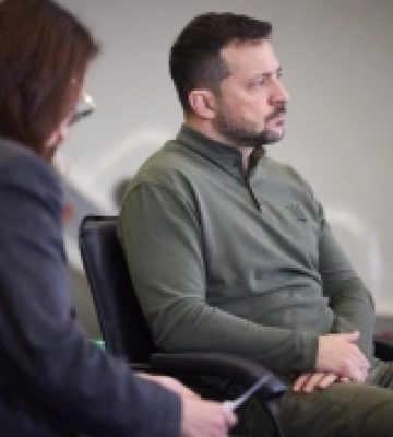 Володимир Зеленський в Ужгороді зустрівся із підприємцями, які працюють на Закарпатті. ФОТО