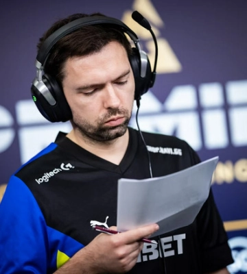 NAVI – FaZe. Групповой этап. BLAST World Final. Смотрите онлайн. LIVE