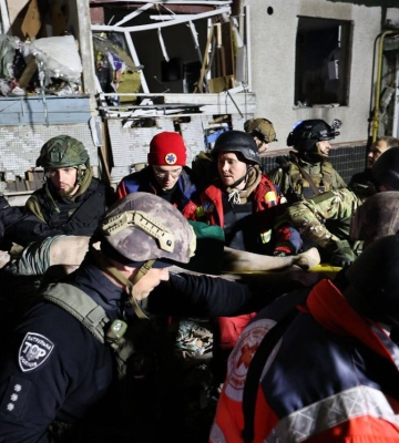 У Харкові після ворожої атаки по багатоповерхівці загинула дитина