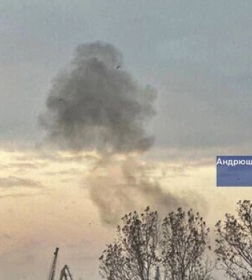 В окупованому Бердянську зранку лунають вибухи: дрони атакують порт