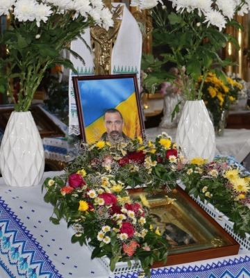 На Волині провели в останню дорогу воїна Віталія Пруса