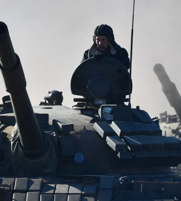 Россияне готовятся к наступлениям на Запорожье с бронетехникой, - спикер Сил обороны юга