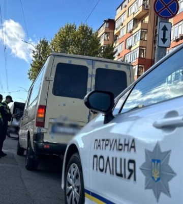 З 1 листопада на деяких ділянках доріг Києва буде змінено швидкісний режим