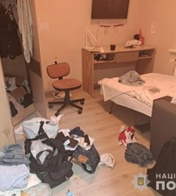 Поліція Виноградова затримала раніше судимого зловмисника, який пограбував помешкання закарпатця, в якому перебувала&amp;hellip;