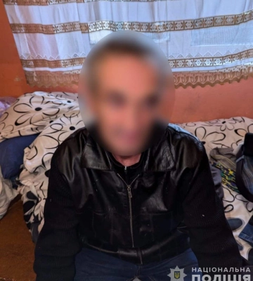 На Закарпатті раніше судимий зловмисник систематично обкрадав будинок жінки