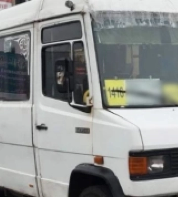 У Рівненській області водій маршрутки під дією алкоголю вдарив пасажирку та втікав від поліції