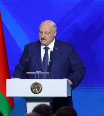 Лукашенко заявив про контакти з &quot;розумними представниками&quot; Заходу