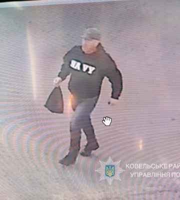 Волинська поліція встановлює особу правопорушника: просять допомогти 