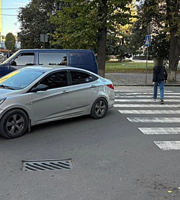 Вчора в Сумах збили двох пішоходів