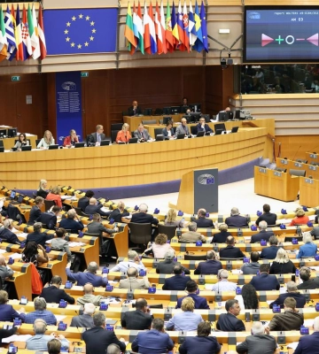 Європарламент сьогодні голосує за надання Україні кредиту у розмірі 35 млрд євро
