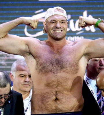 Промоутер назвав суперника для Ф'юрі у разі перемоги над Усиком