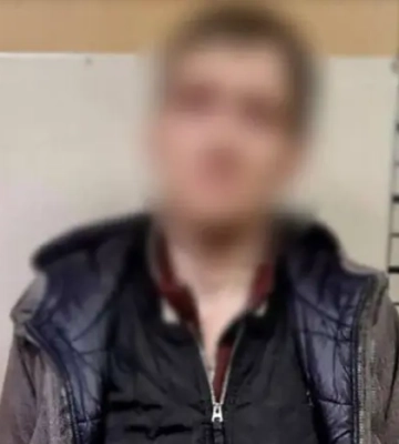 У Києві затримали чоловіка, який викрав з авто військового станцію РЕБ, ноутбук і документи