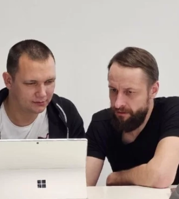 Ветеран з Одеси опановує технологію дистанційного управління гаджетами