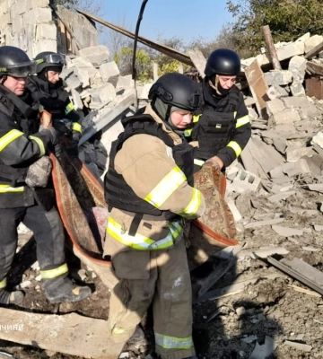 РФ атакувала Мирноград на Донеччині: є загиблий і поранений