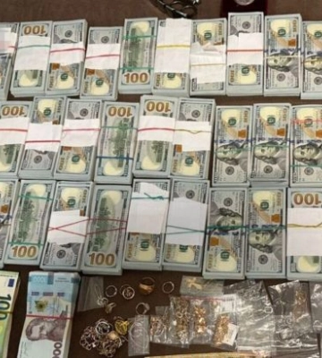 У голови Миколаївської обласної МСЕК знайшли 450 тисяч доларів, а в її сина - паспорт рф