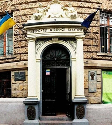 У Львові викладачка університету транслювала на лекції відео з російських медичних центрів