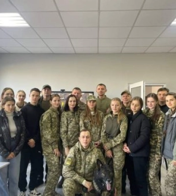 Прикордонники продовжують національно-патріотичне виховання та знайомство молодого покоління зі своєю професією