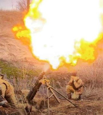 Более 220 боестолкновений, враг пытался штурмовать возле Курахово: карта фронта 1 декабря