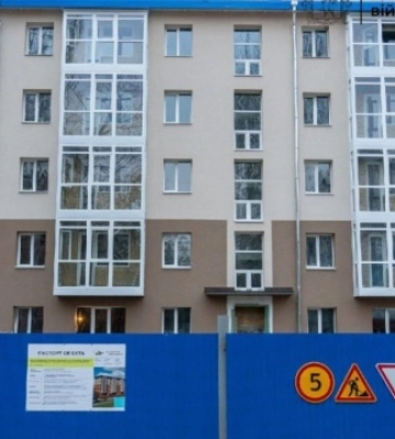 У Запоріжжі завершують відновлення понівеченої військами РФ багатоповерхівки
