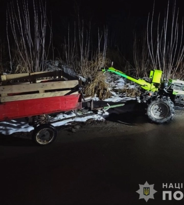 На Попільнянщині чоловік загинув під колесами власного мотоблоку 